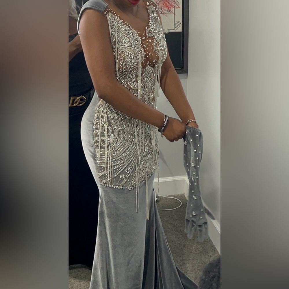 Prom Dress - Picture 5 of 7